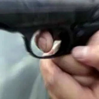 Il conto è troppo caro, ristoratore minacciato con una pistola