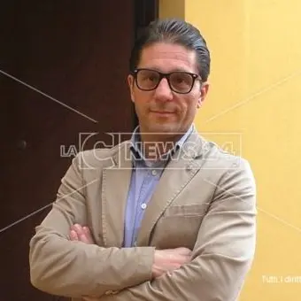 Paura a Paola, malviventi in casa del consigliere Basilio Ferrari
