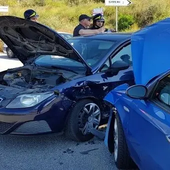 Incidente stradale nel Catanzarese, due feriti