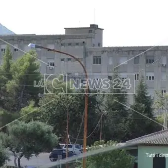 Pronto soccorso di Praia, arrivano due nuovi medici... ma si mettono in malattia