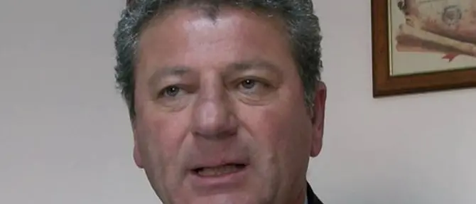 Scalea, bagarre in consiglio su cimitero per animali e plastic free