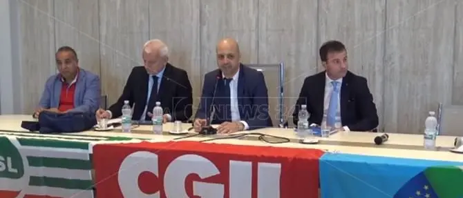 Futuro al lavoro, sindacati in piazza a Reggio Calabria per il Sud