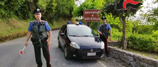 Maxi rissa tra famiglie a Grisolia, c'è un fermo per tentato omicidio