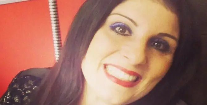 L’ex marito le diede fuoco, dopo tre mesi non è più in pericolo di vita
