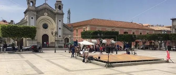 Lucano è solo davanti ai giudici: flop della mobilitazione al processo