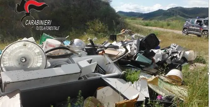 È guerra ai “lordazzi” nel Catanzarese, sanzioni per dieci persone