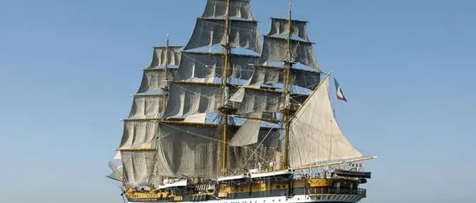 La nave Amerigo Vespucci a Scalea, ecco il programma della giornata