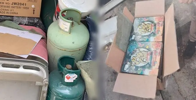 Sei quintali di esplosivo vicino a bombole del gas, arrestata 45enne