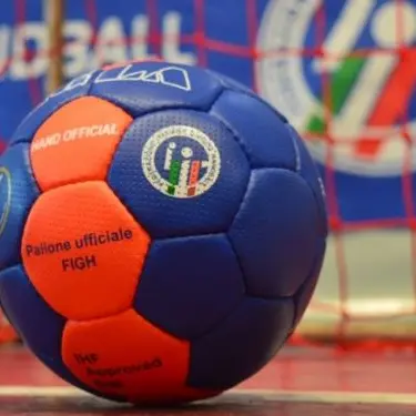 Inclusione sociale e sport, a Crotone il progetto di pallamano 7 metri