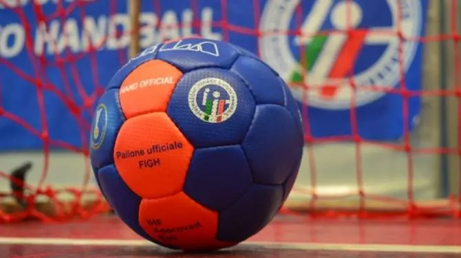 Inclusione sociale e sport, a Crotone il progetto di pallamano 7 metri