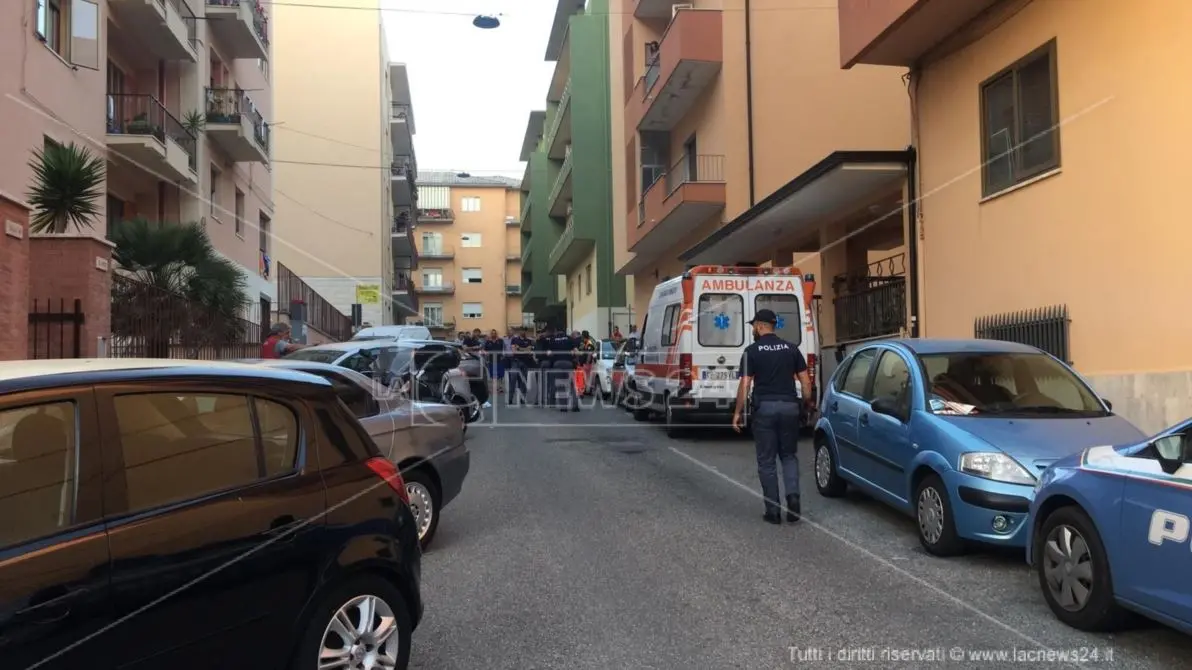 Muore a 20 metri dall’ospedale, il Codacons: «Colpa dell'ambulanza»