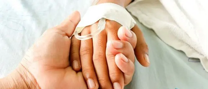 Torna nella sua Calabria per morire ma le negano la terapia del dolore