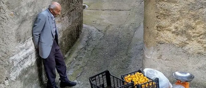 La dignità della Calabria diventa virale: lo scatto di Civita fa il giro del web