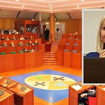 Esposto contro il presidente del Consiglio regionale: «Viola le regole»