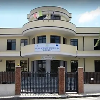 Vibo, scongiurato lo sgombero del Liceo scientifico