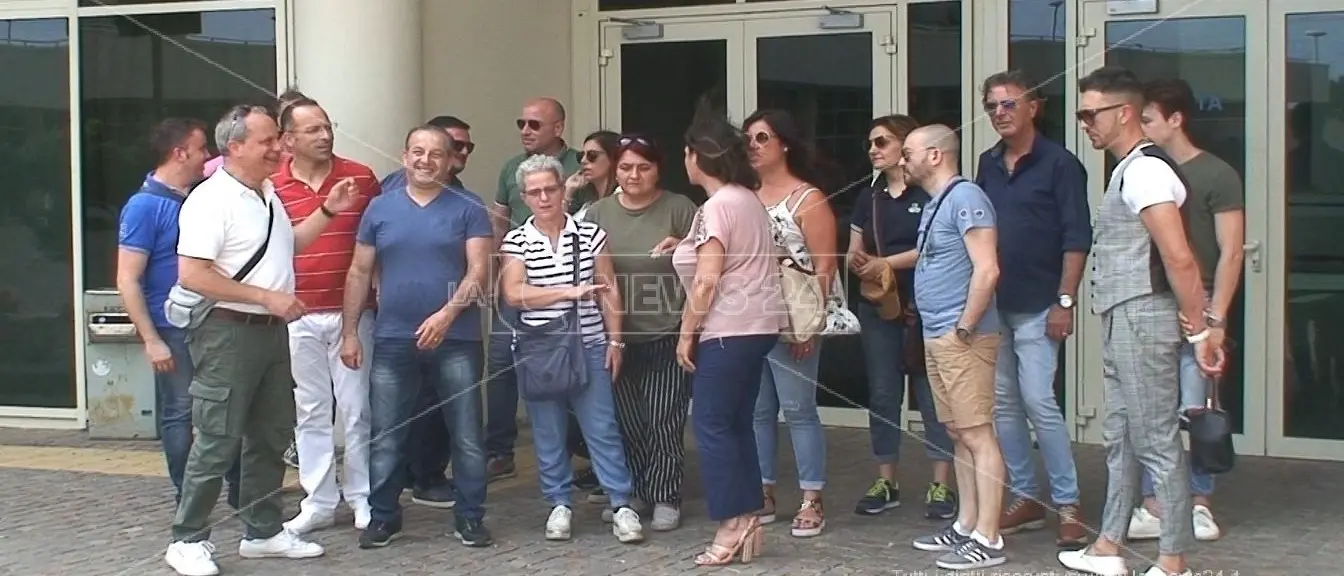 Rischiano il lavoro, dipendenti della clinica Madonna della Catena da Cotticelli