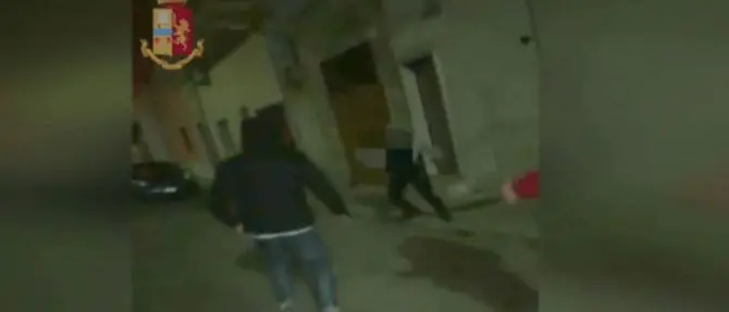 Pensionato vittima di baby gang, altri otto minorenni arrestati