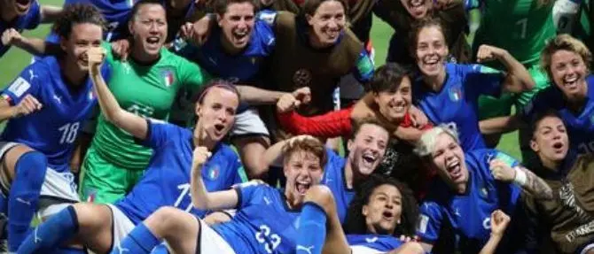 Mondiali di calcio femminile, le Azzurre travolgono la Cina e volano ai quarti
