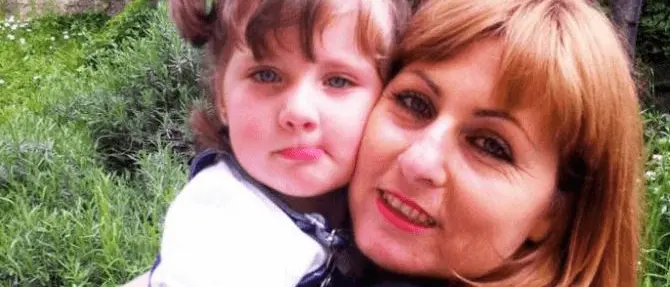 Uccise le tre figlie a coltellate, concessa la semilibertà