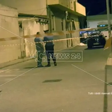 Cadavere di un 60enne trovato per strada a San Ferdinando