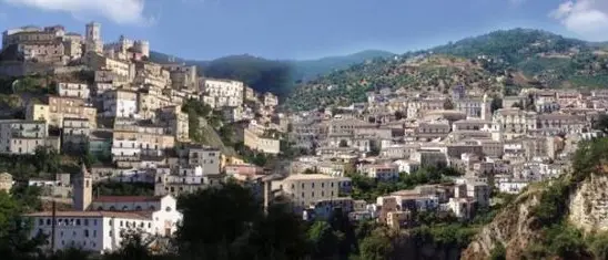 Il governo taglia i fondi alle fusioni: 1,2 mln (all’anno) in meno a Corigliano-Rossano