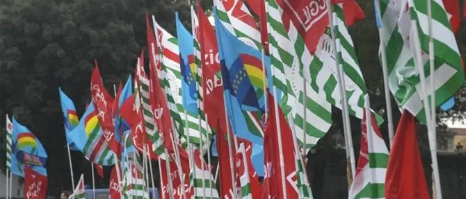 Lavoro, salute e sviluppo: la Cgil in cento piazze calabresi