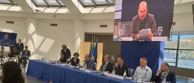 Fondi Ue, la Regione presenta il suo bilancio: «Siamo bravi a spendere»
