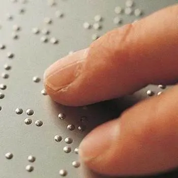 Alunna non vedente senza docente di braille, la competenza era della Provincia