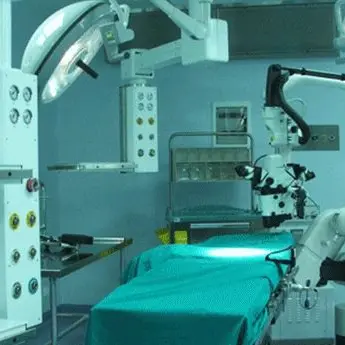 Un robot per asportare un tumore, straordinario intervento a Cosenza