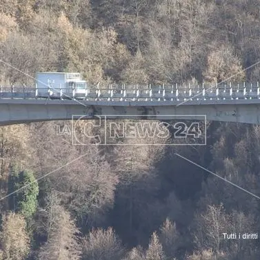 Cannavino, al via i lavori. Ma il viadotto (per ora) rimarrà aperto