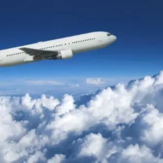 L’odissea dei passeggeri sul volo Milano-Reggio: oltre 8 ore di ritardo