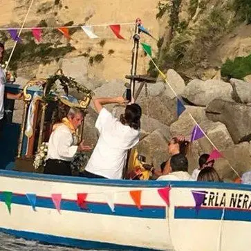 La Madonna di Piedigrotta torna sulla spiaggia dove naufragò nel '600