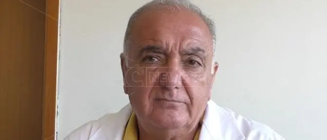 L’Asp lo sposta a Praia ma il direttore si autotrasferisce di nuovo a Cetraro