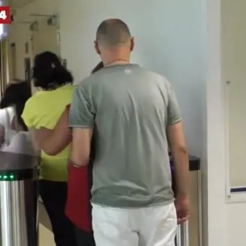 Catanzaro, i precari dell'Asp protestano alla Regione: dal 30 giugno a casa