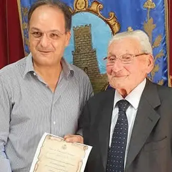 Era soldato a Chiaravalle, torna dopo 76 anni per il suo compleanno