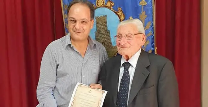 Era soldato a Chiaravalle, torna dopo 76 anni per il suo compleanno