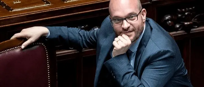 Bonus figli, il ministro Fontana: «Da 100 a 300 euro fino ai 26 anni»