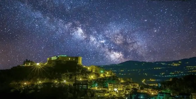 A Cosenza torna “Stelle al Castello” l'evento dedicato all'osservazione del cielo