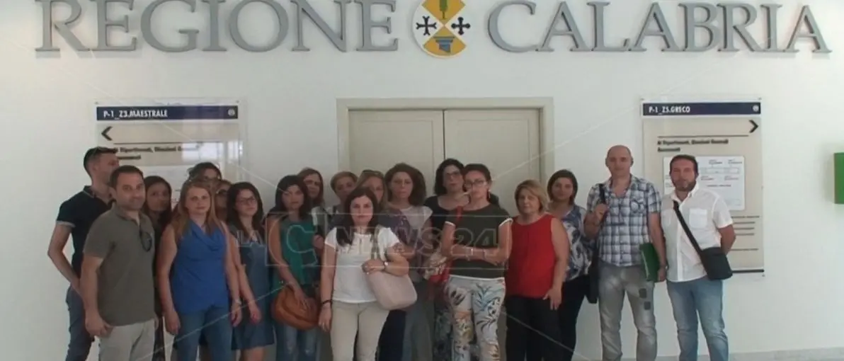 Nessun rinnovo contrattuale, sit-in dei precari dell'Asp di Catanzaro