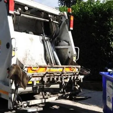 Caos rifiuti, la Regione corre ai ripari ed emana una nuova ordinanza d'emergenza