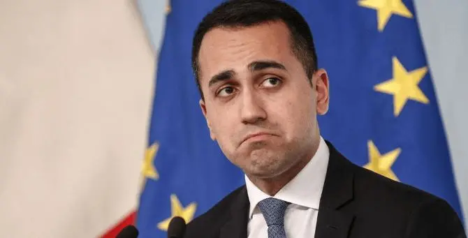 Di Maio dice no a condoni e aumenti Iva per flat tax