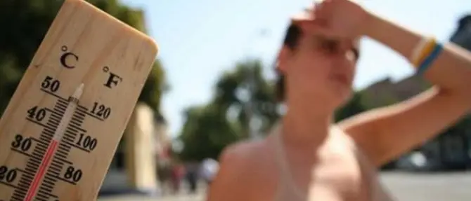 Meteo, Calabria nella morsa del caldo: si sfiorano i 40 gradi. Poi il calo termico
