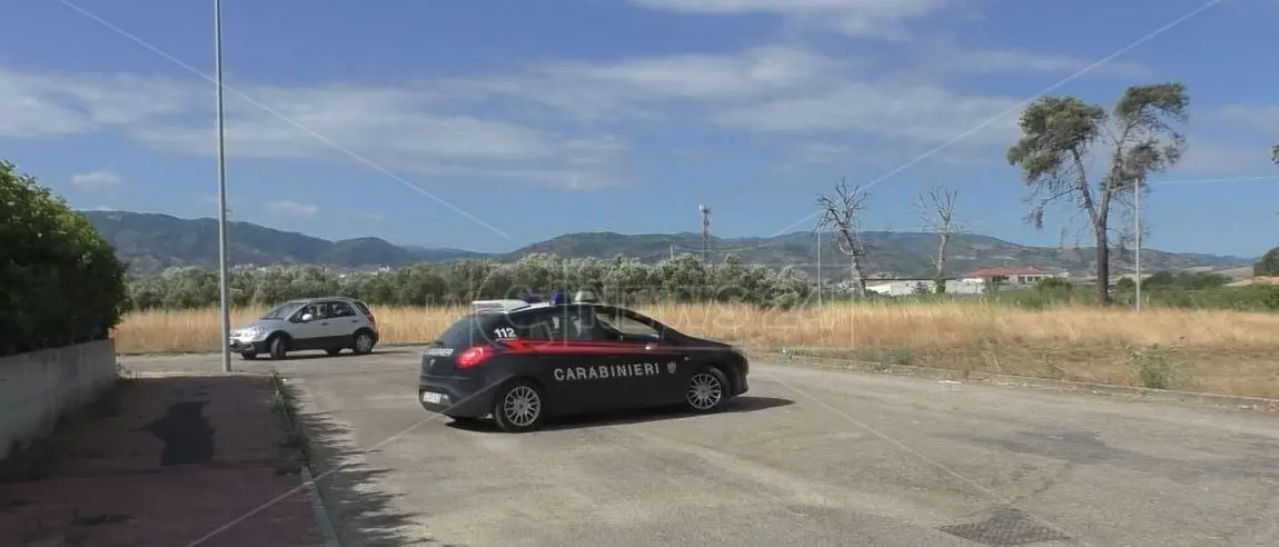 Lite furibonda finisce in tragedia, batte la testa a terra e muore