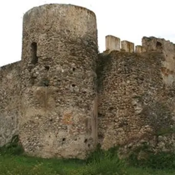 La beffa del castello di Bivona: abbandonato ma videosorvegliato