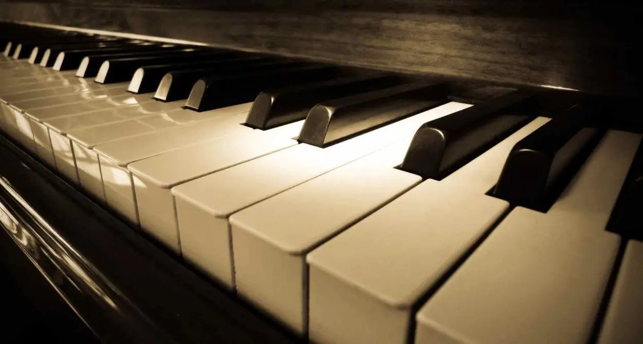 Piano time, le note dei grandi della musica invadono Tropea