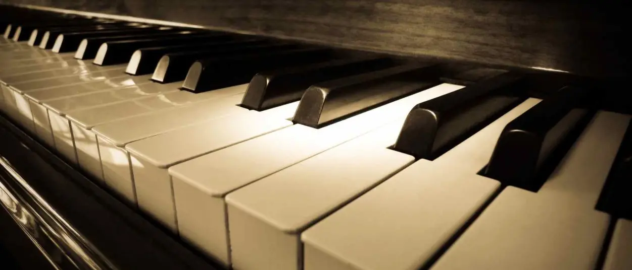 Piano time, le note dei grandi della musica invadono Tropea