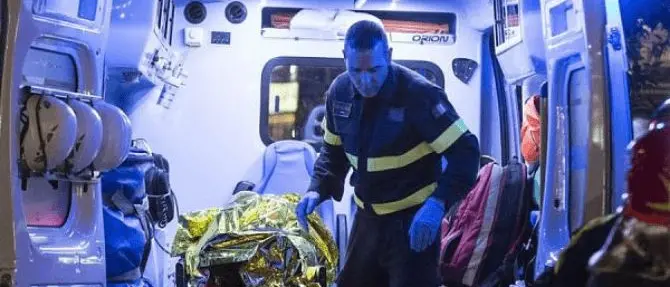 Terribile incidente sulla A29: morto un 13enne, grave il fratellino