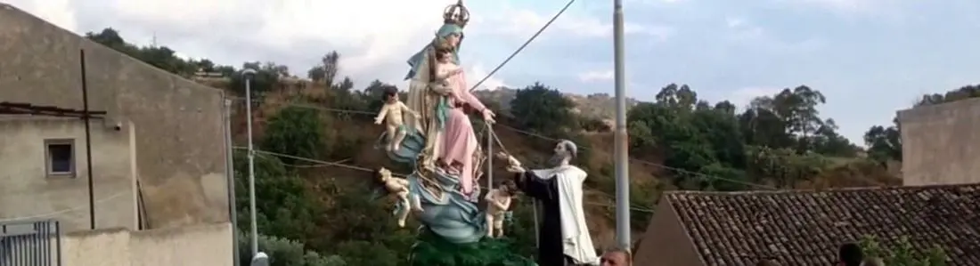 Salta la processione nel quartiere feudo dei boss, il parroco: «Nessuna imposizione»