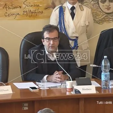 Cosenza, rischio dissesto: audizione di Mario Occhiuto alla Corte dei Conti