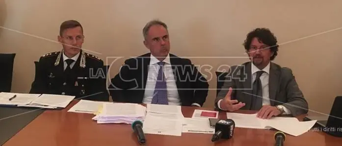 ‘Ndrangheta, blitz contro le cosche di San Giorgio Morgeto e Cittanova: 13 arresti